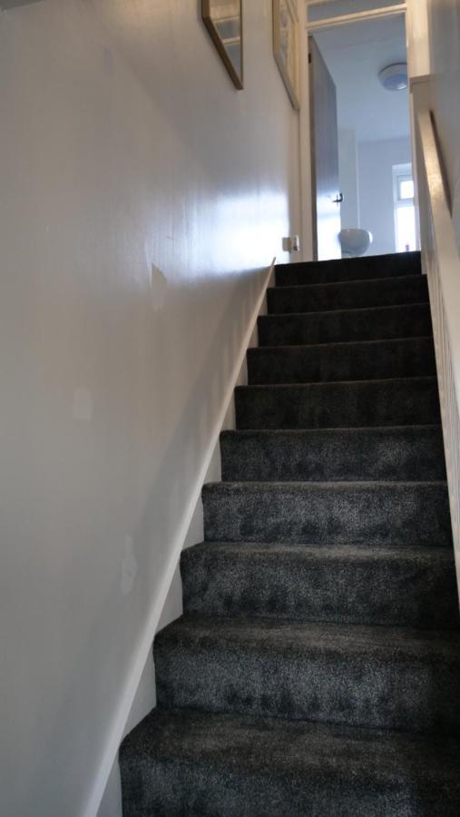 Milton Keynes Luxury Short Stay House With Wifi And Free Parking Wolverton  المظهر الخارجي الصورة